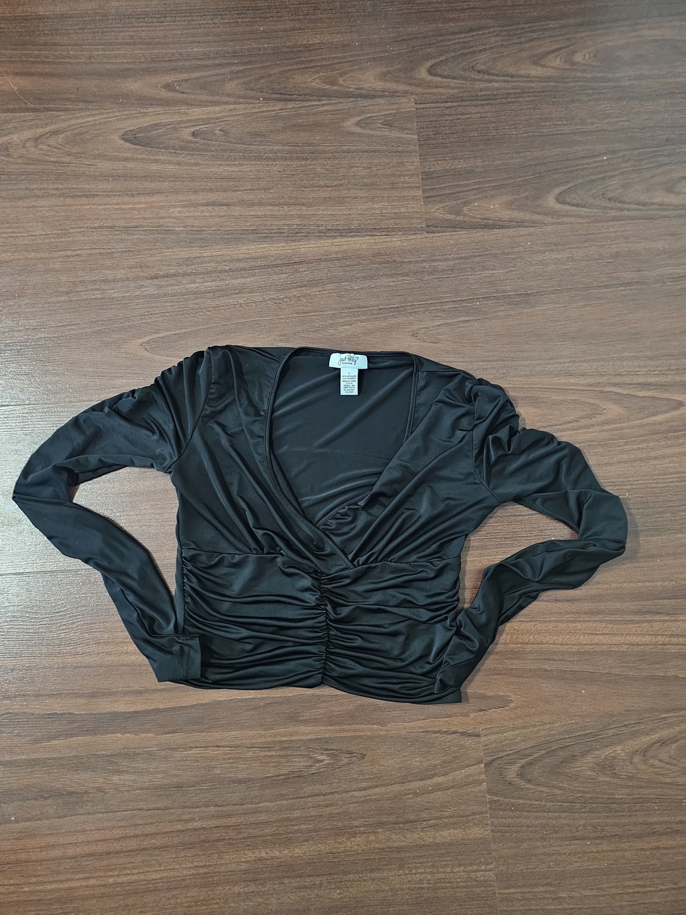 Just Polly Black Ruched V-Neck Long Sleeve Crop Top